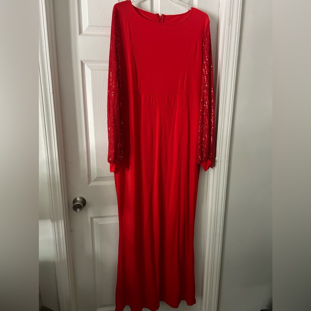 Women’s dress with shimmer arms (fits like a 3X)